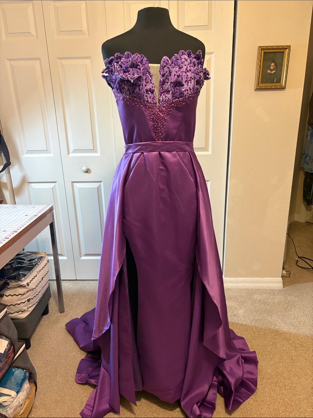 NWOT Stunning Purple 2-in-1 Formal Gown & Detachable Train Skirt |Size L-12-14.
